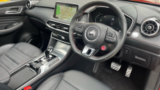 MG Hs 1.5 T-GDI Exclusive 5dr DCT Petrol Hatchback